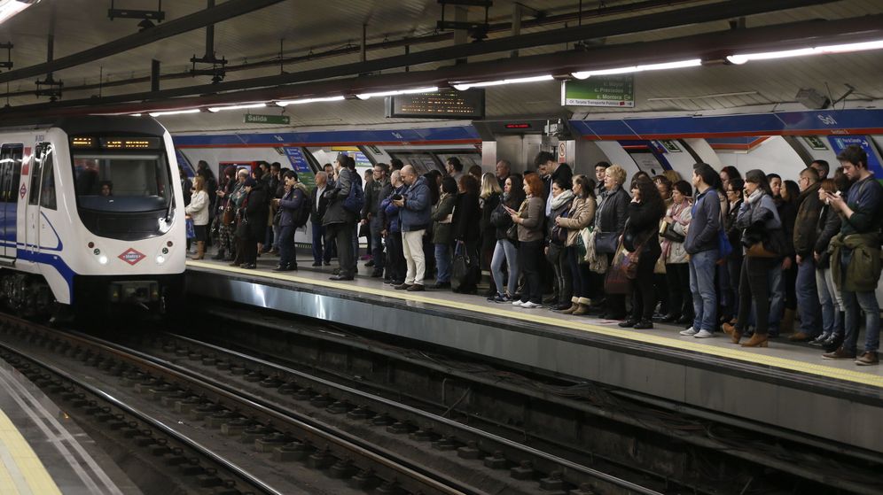 Foto: Imagen de archivo del Metro Madrid en la huelga del pasado 24 de febrero. (EFE)